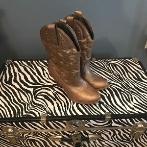 Women’s boots 👢